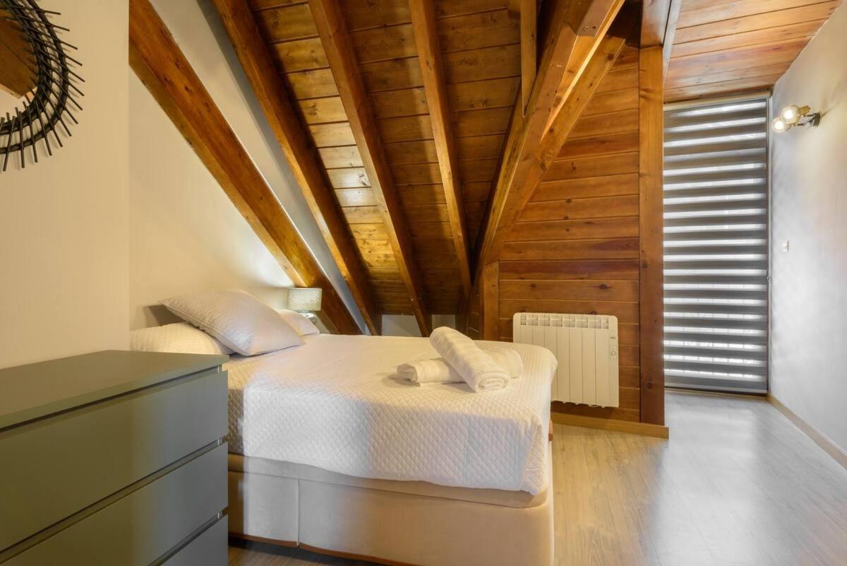 El Mirador De Sallent - Vistas A La Montana - Wifi Apartment